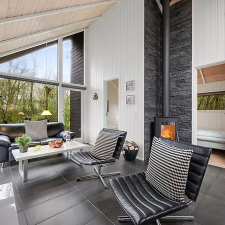 Ketilbiorn - 1-2km To The Fjord By Interhome Tatil Evi Hemmet